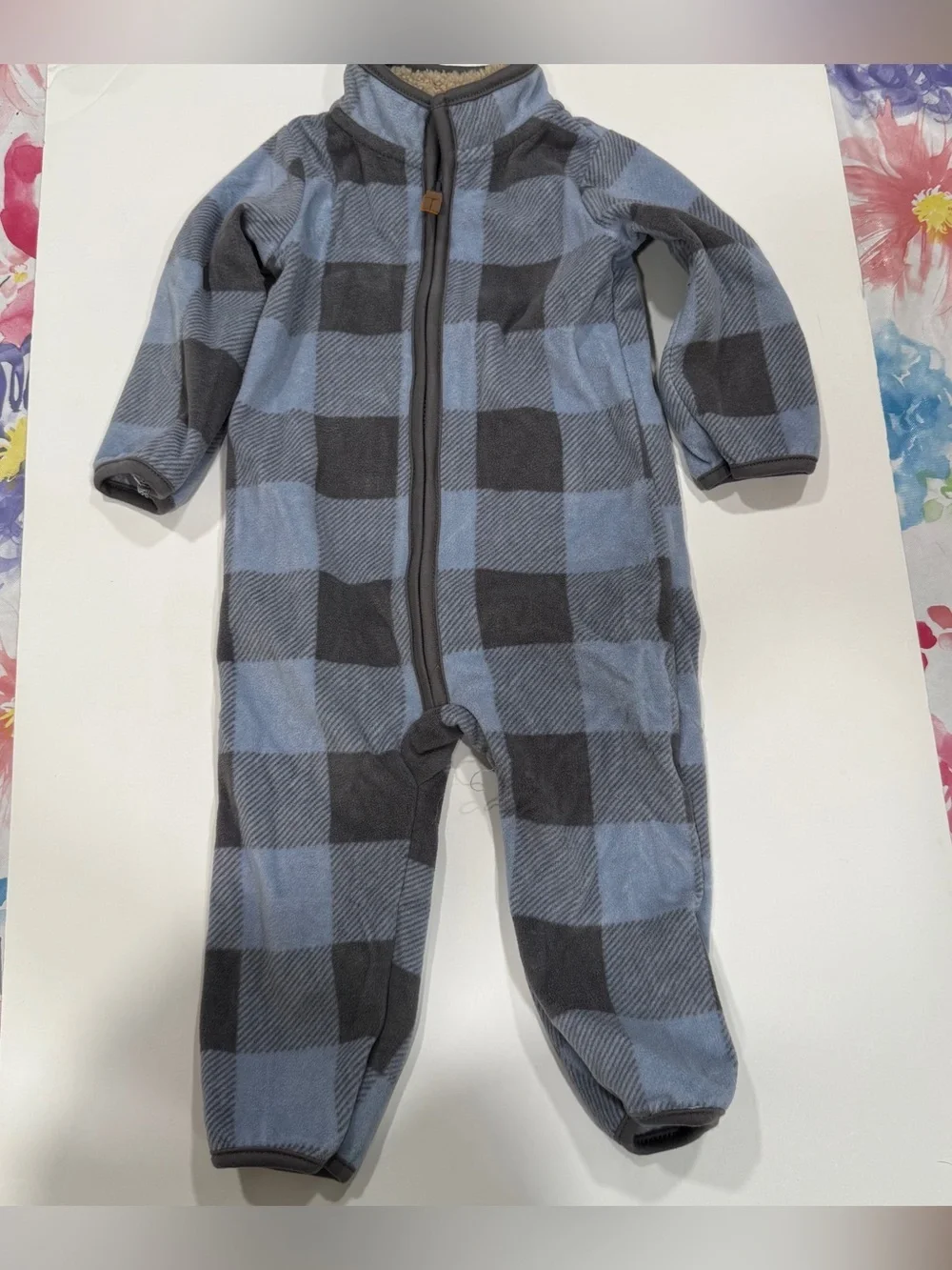 Carter’s fleece lightweight body suit 9 to 12 months